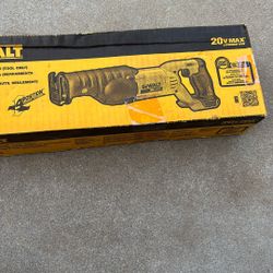 DEWALT RECIPROCATING SAW