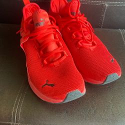 PUMA Red Men's 10.5 Running Shoes