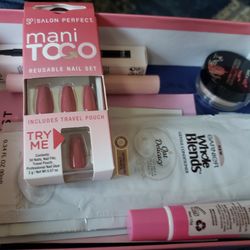 Box Of Samples/full Sz Beauty Items