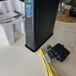 ARRIS SURFboard SBG8300 DOCSIS 3.1 Gigabit Cable Modem & AC2350 Wi-Fi Router
