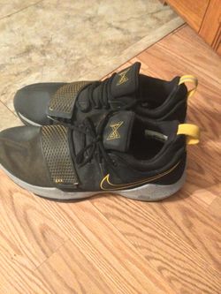 Nike Paul George 1 Sneakers