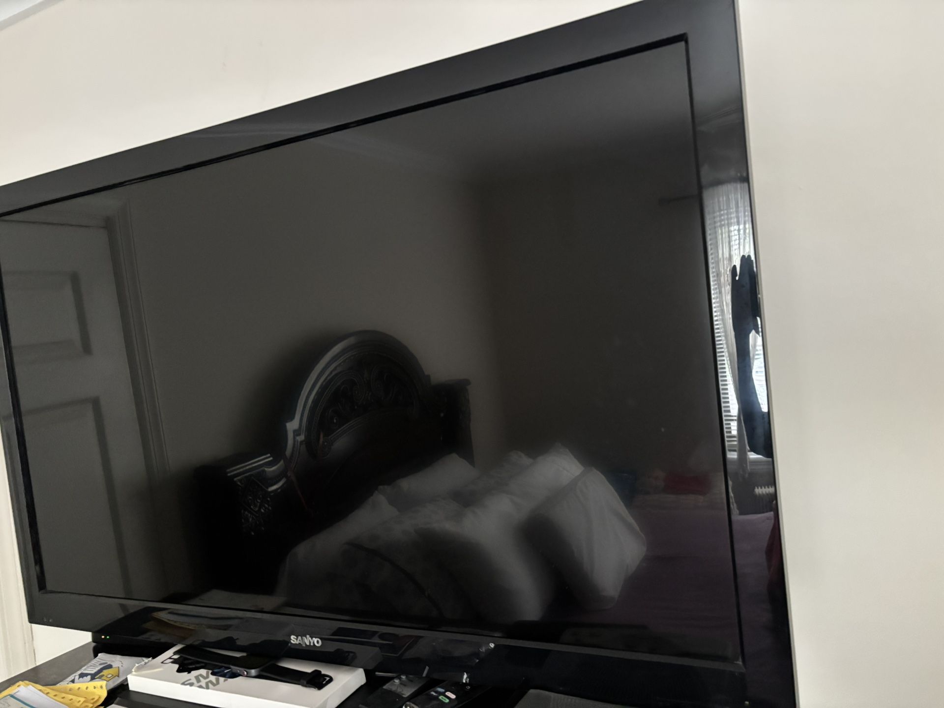 TV