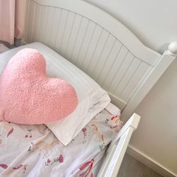 Pottery Barn Twin Catalina Bed 