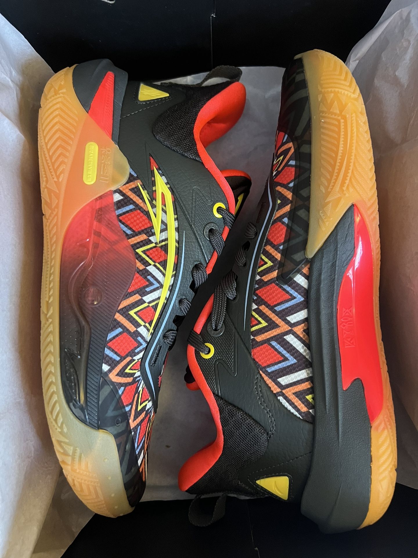 KYRIE ANTAKAl1 SPEED MEN