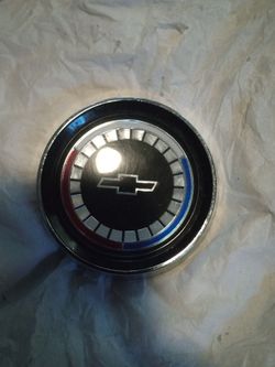 N.O.S Without Box Original 65 66 Chevy Wood Steering wheel Cap