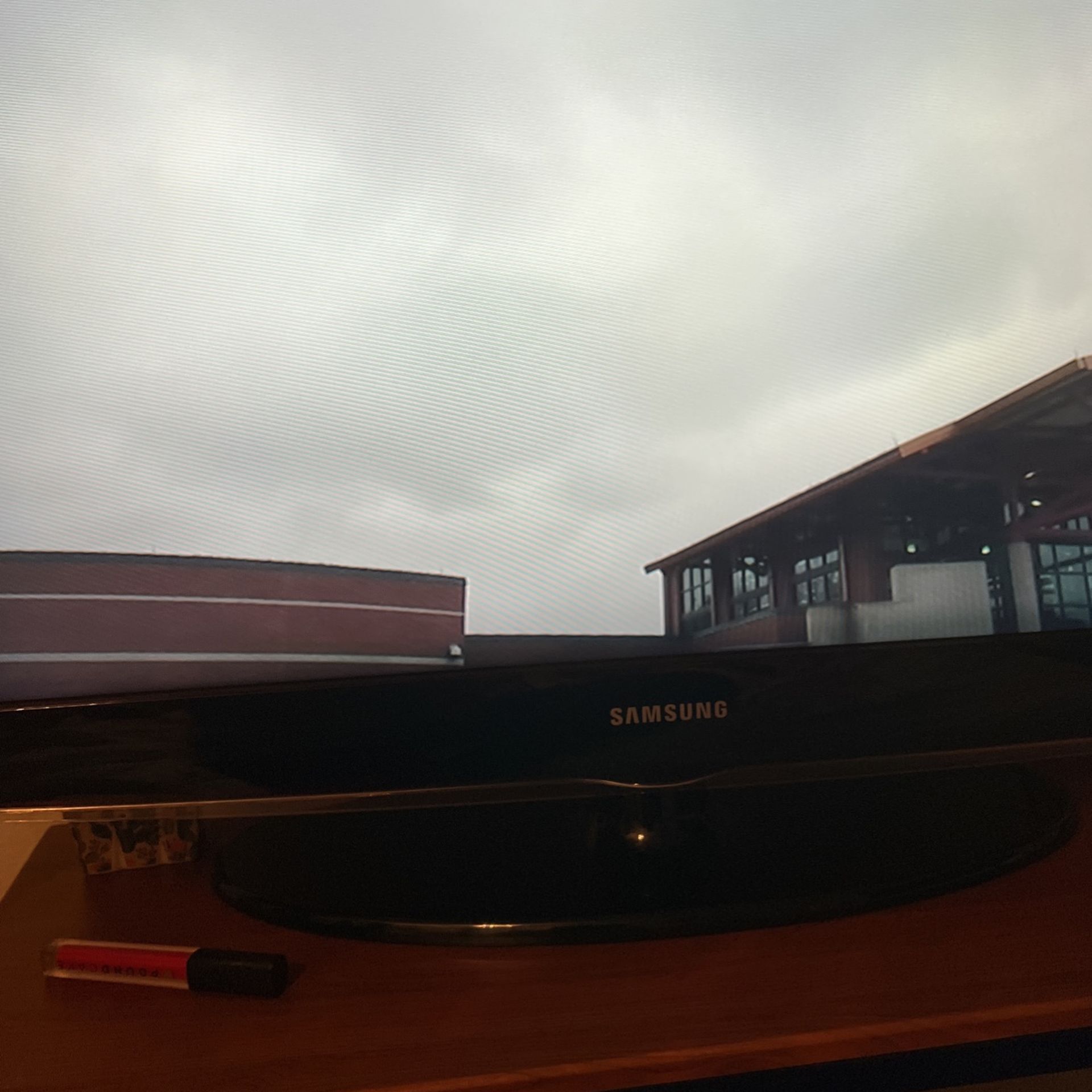 Samsun 32” TV