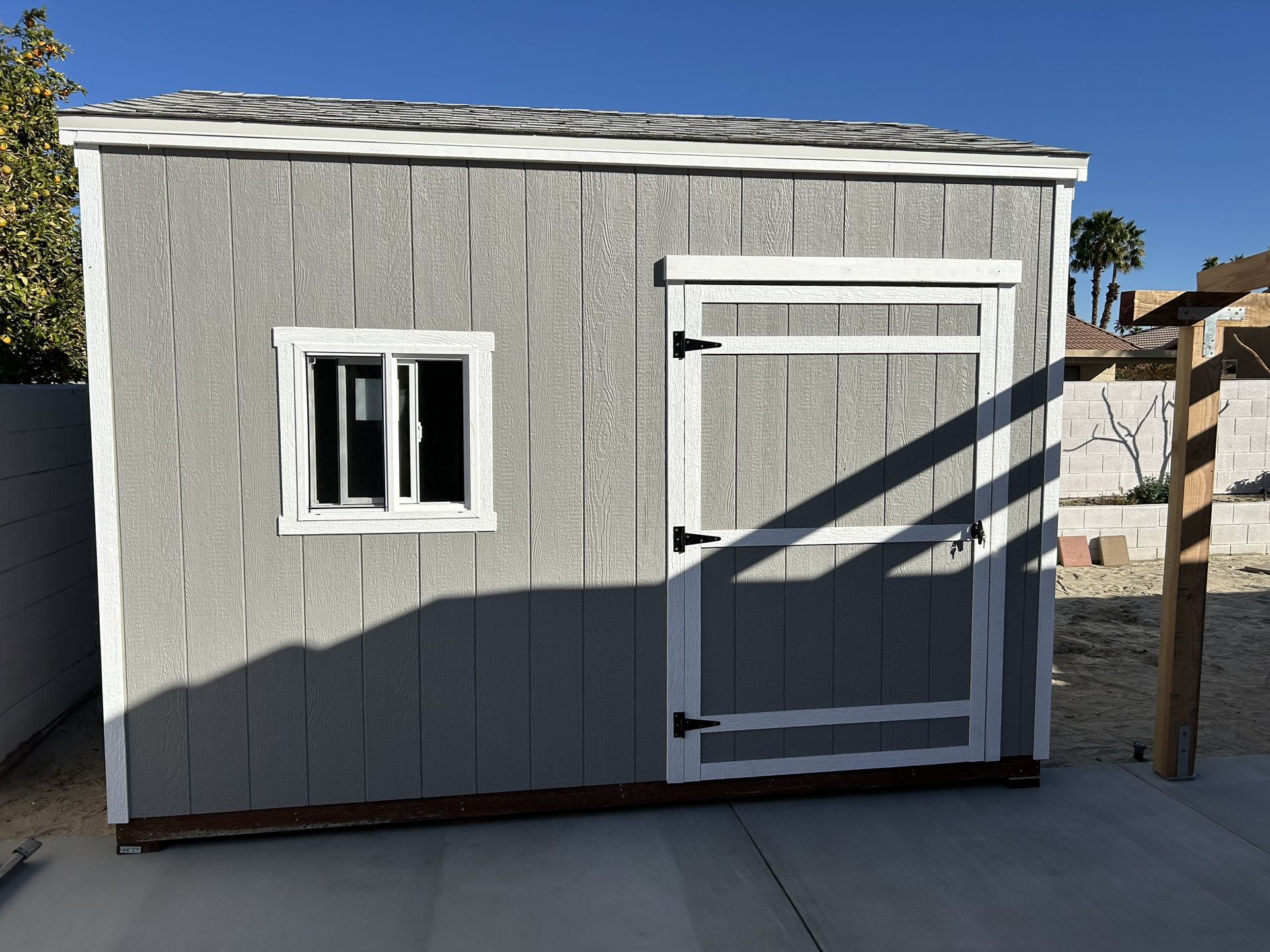 Shed 10x12x10