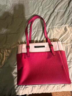 Damsel in defense purse