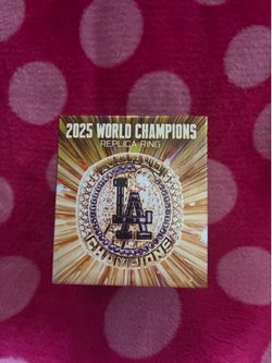 2025 WORLD SERIES CHAMPIONSHIP RING- Max Muncy