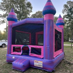 Bounce House 