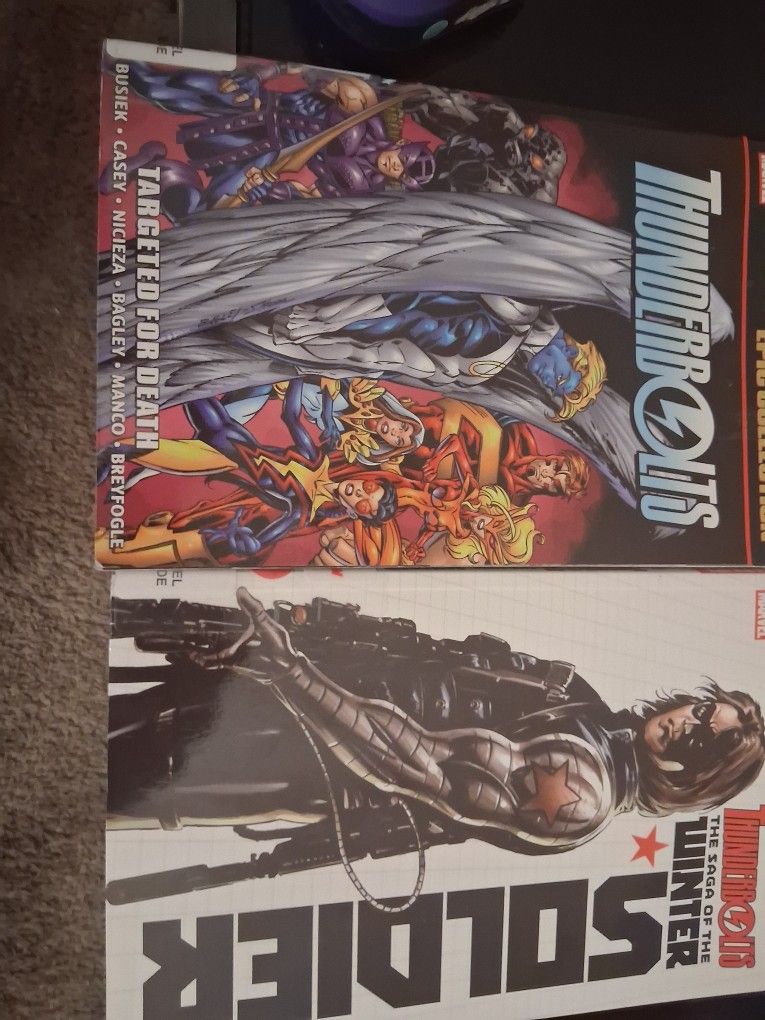 Comment books