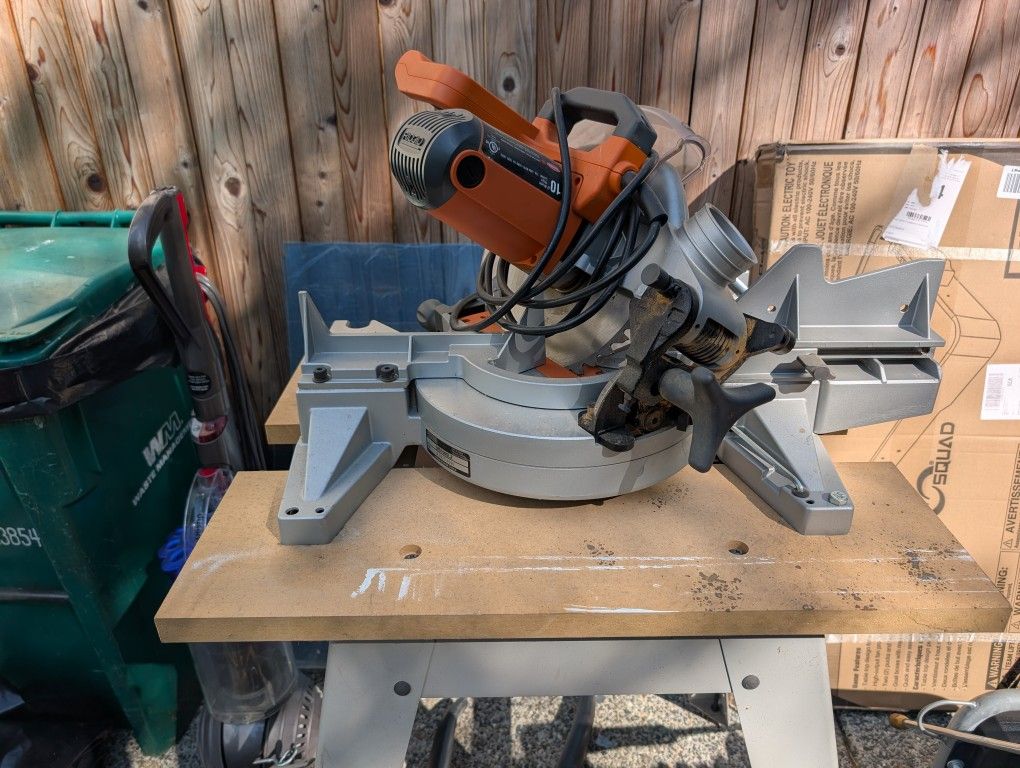 Rigid 10in Circular Chop Saw With Stand