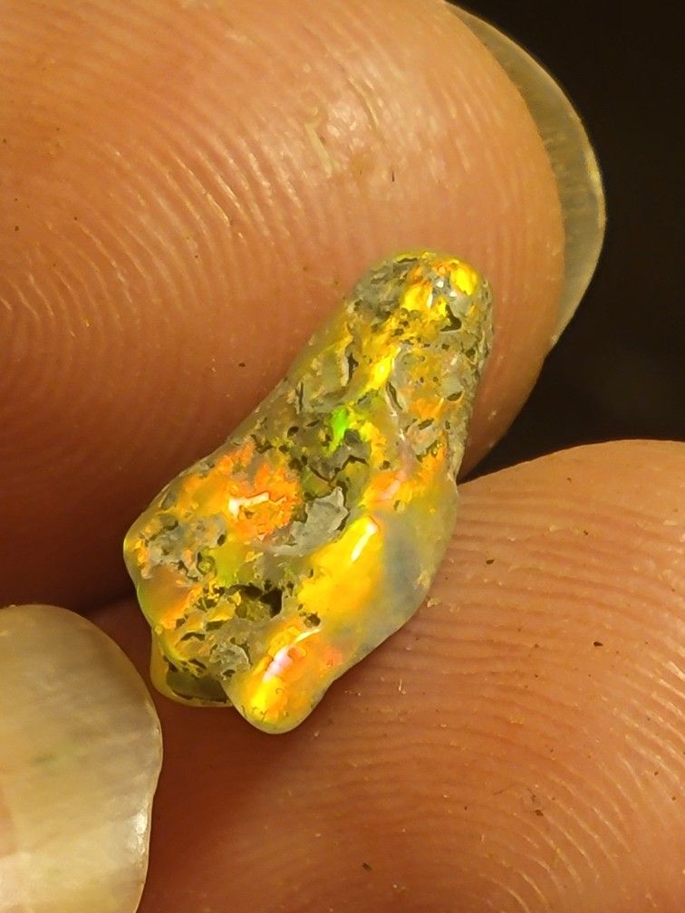 Stunning 1.75ct Ethiopian Fire Opal Polished Rough Crystal Stone 10x5x4