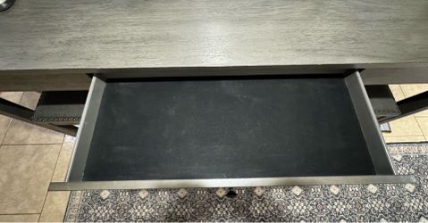 Table/barstools