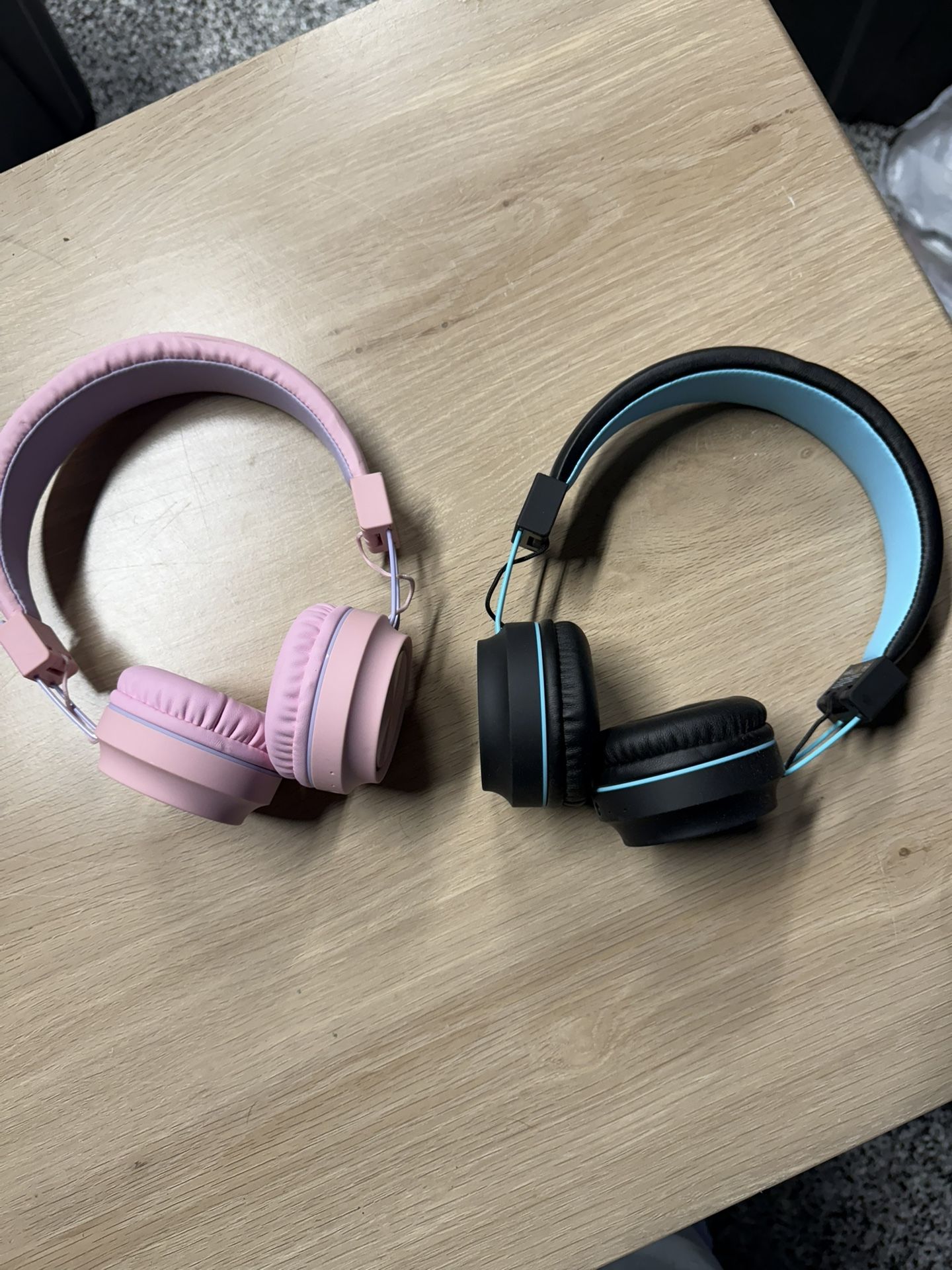 iClever Kids Bluetooth Headphones