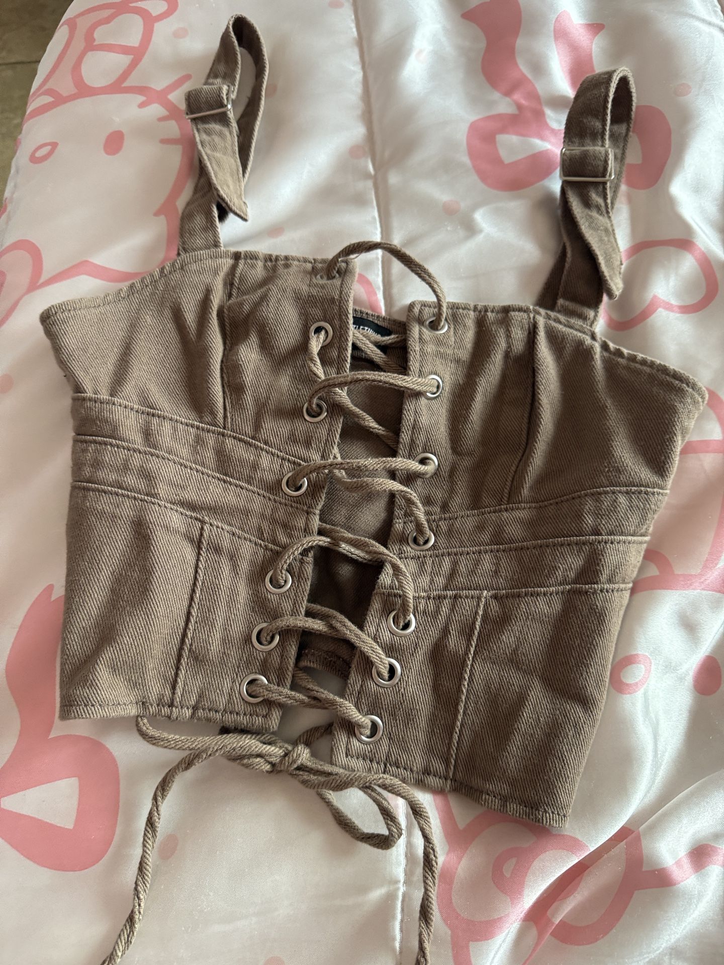 Pretty little Thing Brown Top