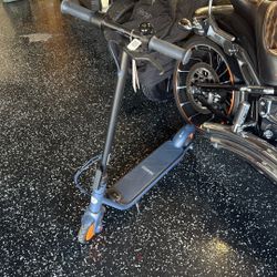 Ninebot Zing C15 Scooter (Like New, Barely Used)