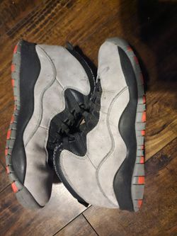 $100 JORDANS retro Mens 10.5 (used) o.b.o.