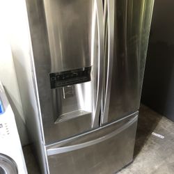 Kenmore Stainless Steel French Door Refrigerator 