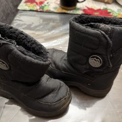 Snow Boots Size 11 Kids