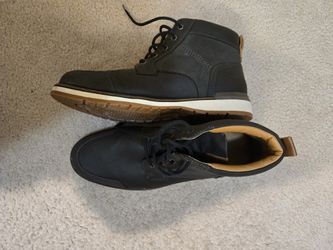 Mens Casual Shoes- Size 11