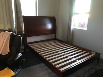Queen size wooden bed