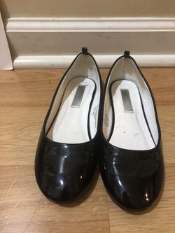 Black girls flats size 2, includes diamond anklets