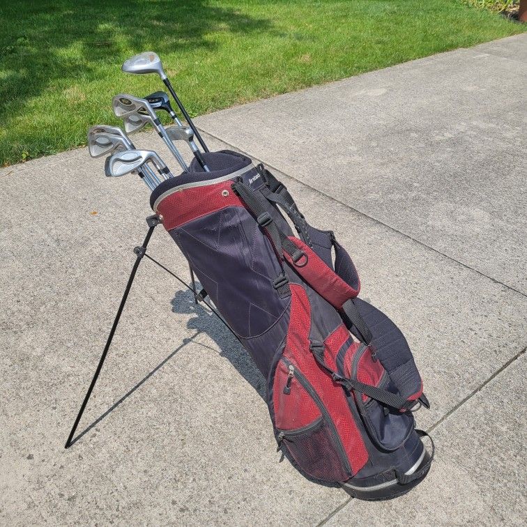 Men's Right Handed Golf Set