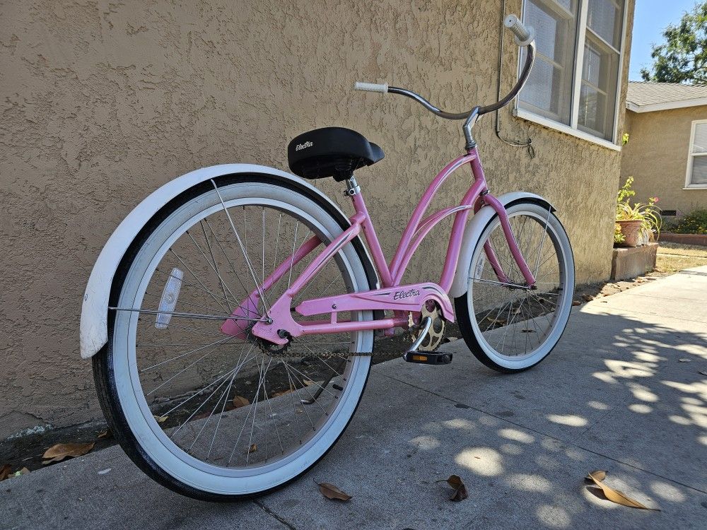 Electra 26 Inch Beach Cruiser Bike $180