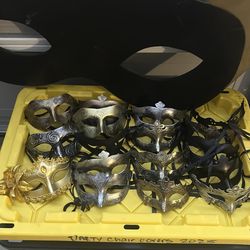 Large wooden masquerade mask