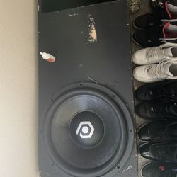 Custom Light Weight 15’ Subwoofer Box, With Soundquped 2400w Max 15’ Subwoofer *blown*