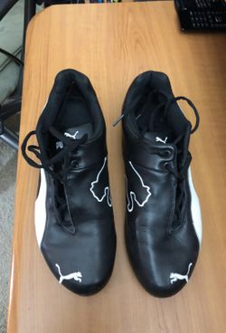 BLACK PUMA SHOES SIZE 9.5