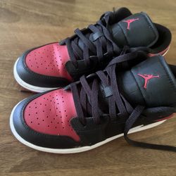 Youth Air Jordan 1 Low “Black Red White