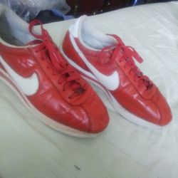 Nike Cortez  72 Repainted Size 12