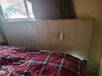 King/CalKing Headboard Free