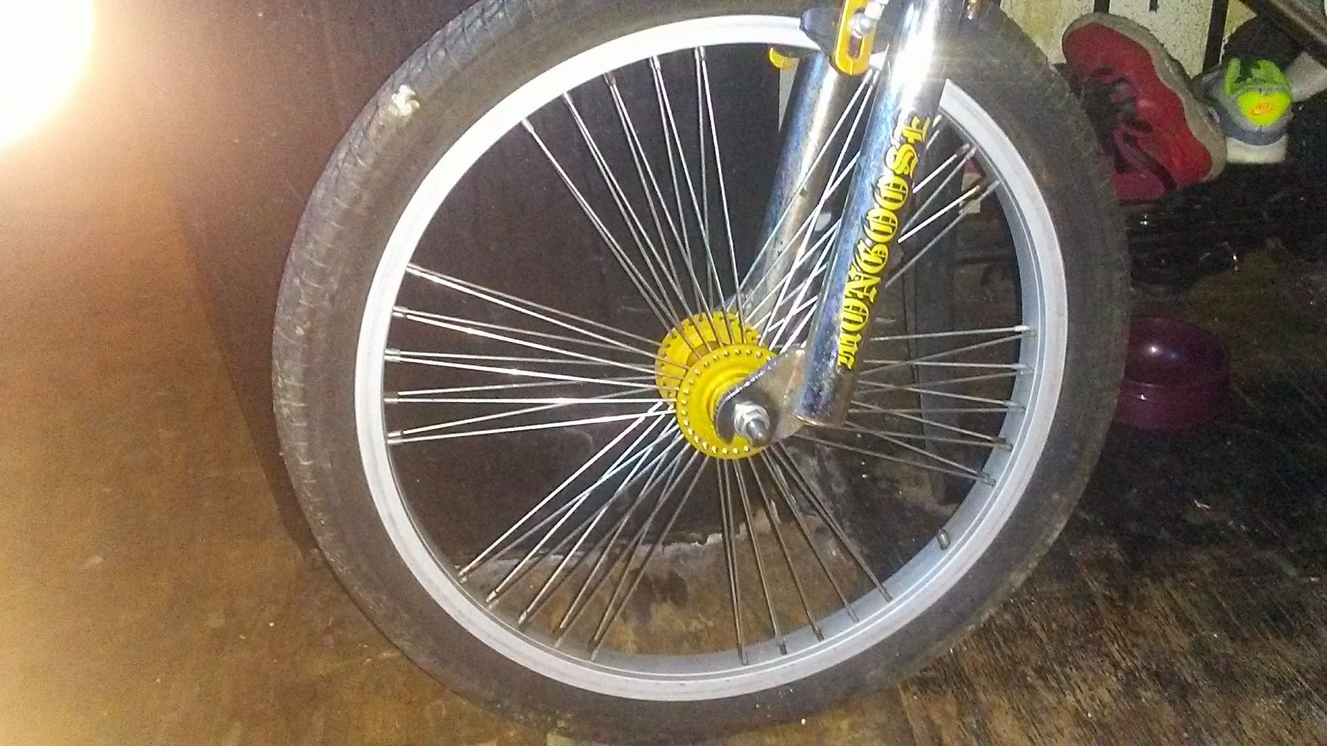 Boys MONGOOSE el Rey 20 bike for Sale in Indianapolis IN OfferUp