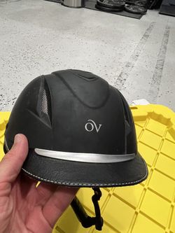 Ovation Equestrian Helmets Deluxe
