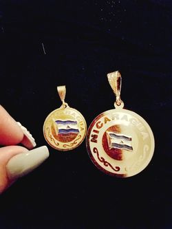 Nicaraguan pendant gold filled 14k $29 big $25 medium