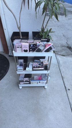 Starter kit for a  lash technician