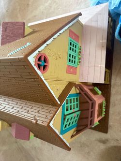 Doll house