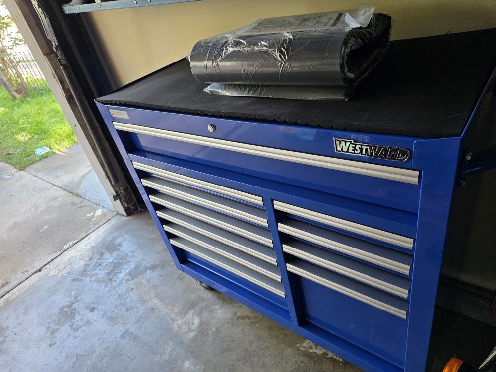 Westward Tool Box 42"