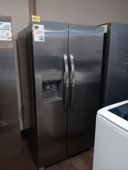 Used Frigidaire Refrigerator 