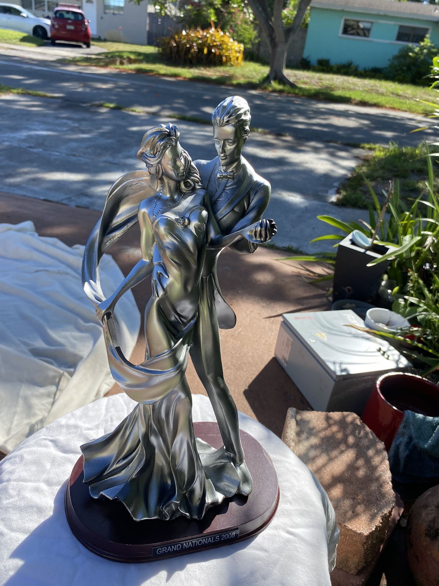 Statue
