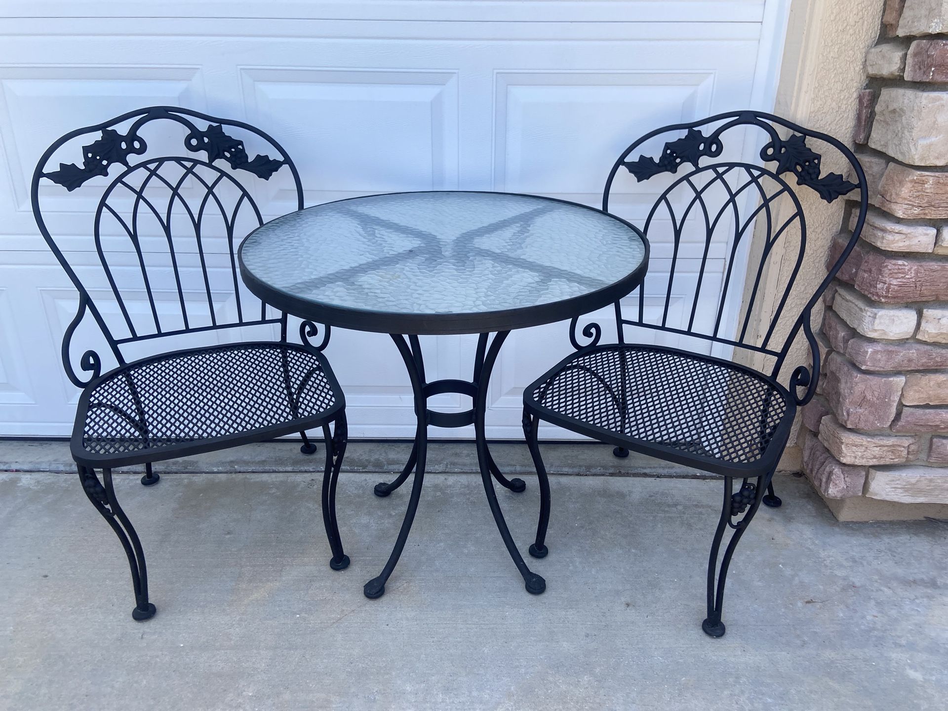 Iron Vintage Bistro Set