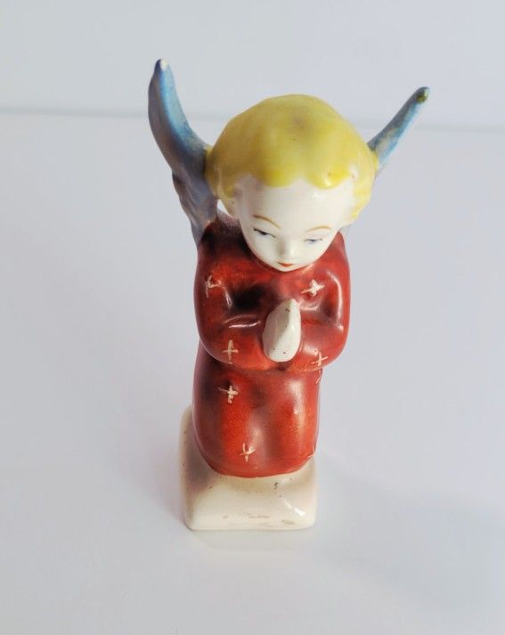 Vintage Hummel Figurine Praying Angel