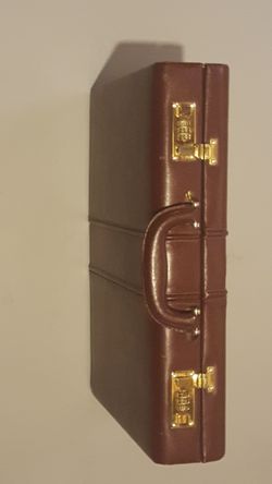 Attache - Leather