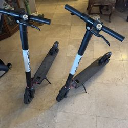 One GOTRAX GXL V2 E mobiltity Electric Scooter