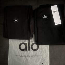 Alo Leggings