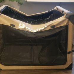 NEW!  LARGE SOFT DOG CRATE