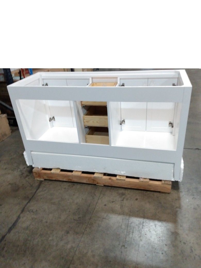 60" White Bath Vanity OU284 for Sale in Rancho Cucamonga, CA OfferUp